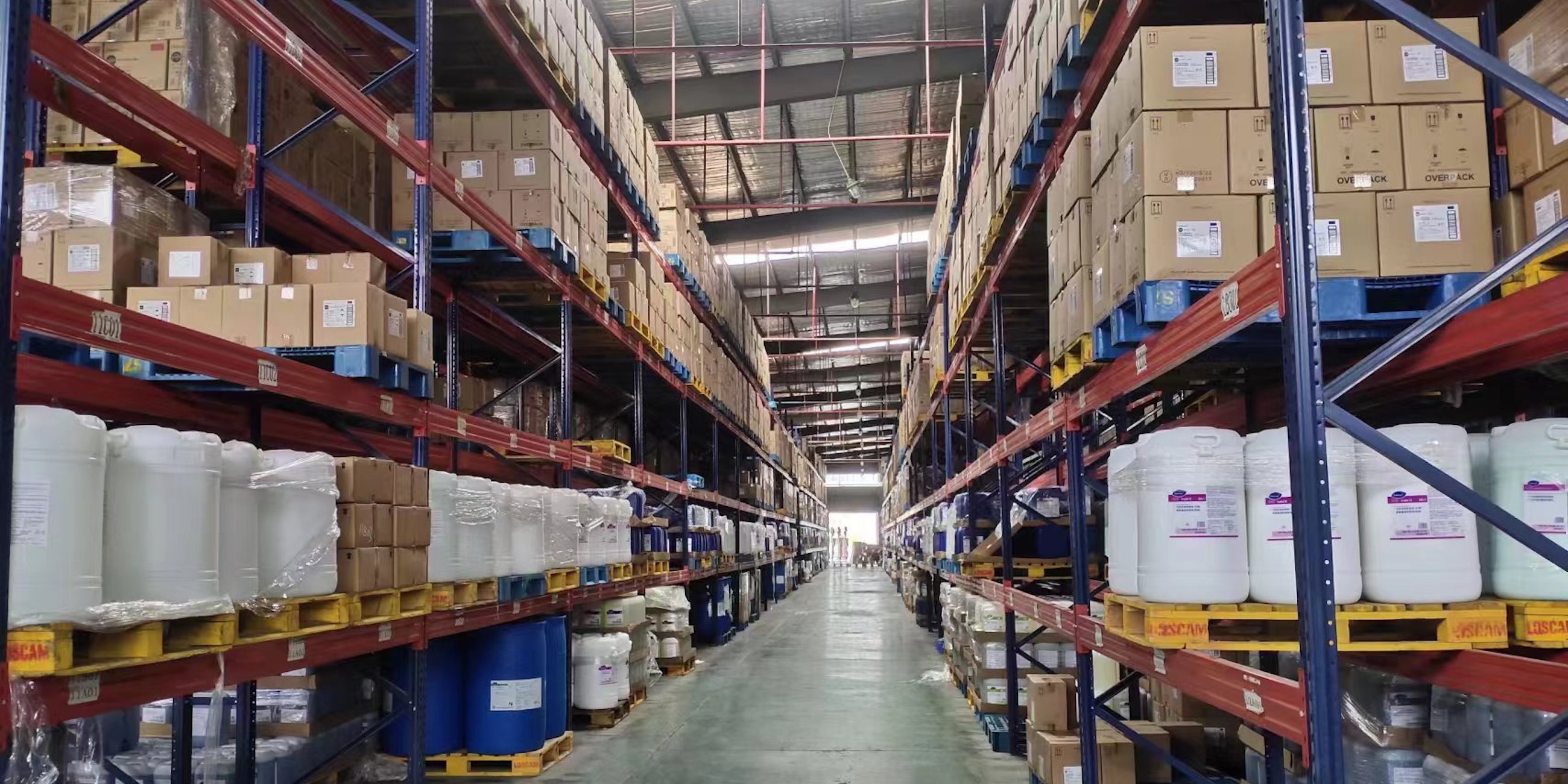 打造中國(guó)一流的專(zhuān)業(yè)化工物流企業(yè)